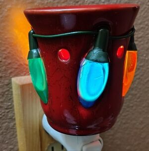 Scentsy Holiday Lights Wax Warmer Set Sleigh All Day Scentsy Bar Included